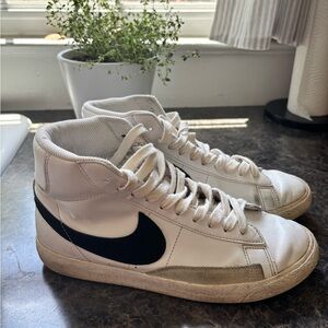 Nike youth White and Black High-Top Sneakers